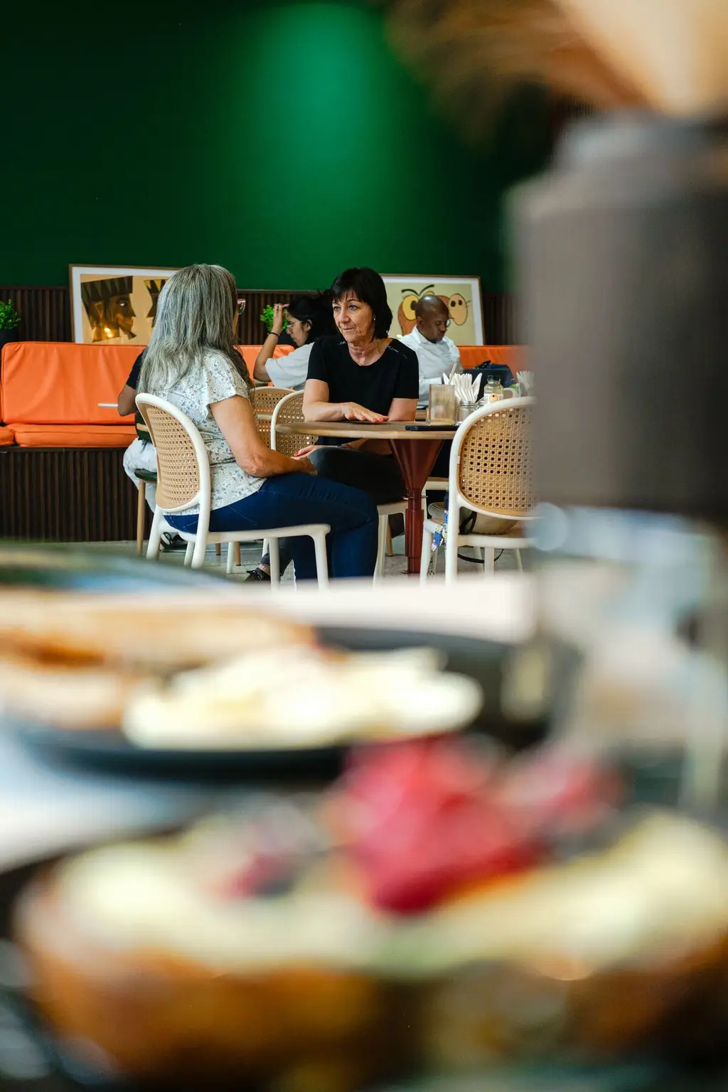 Slow Sunday at Alostro